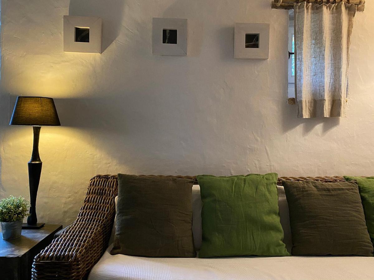 Eco-Hameau Du Sentier Des Sources Villa Сарла-ла-Канеда Екстериор снимка
