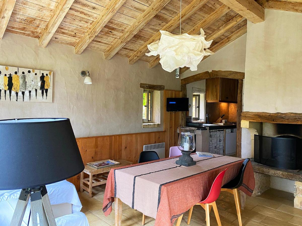 Eco-Hameau Du Sentier Des Sources Villa Сарла-ла-Канеда Екстериор снимка